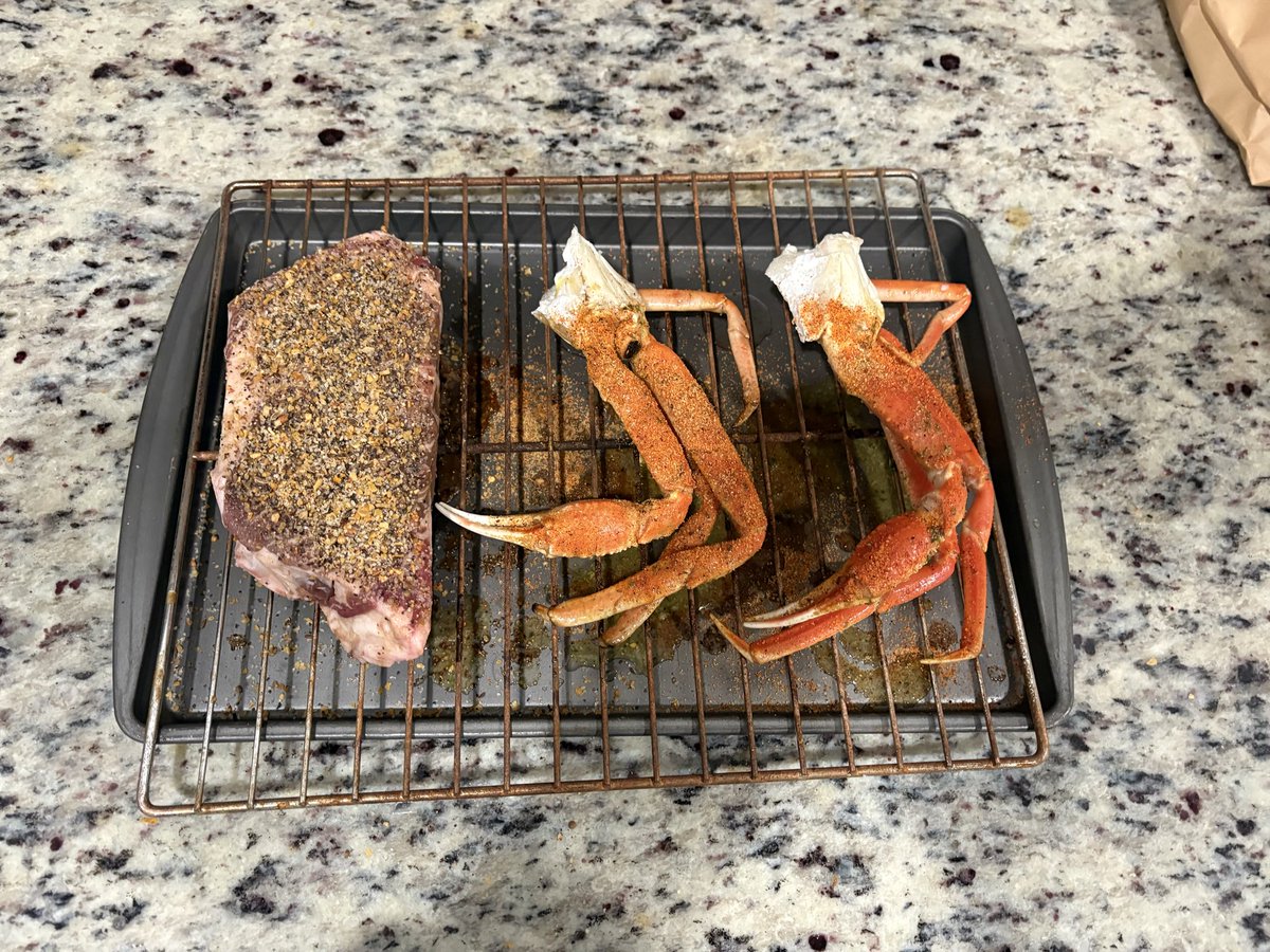 Morning!! Looking forward to a great Sunday!! 😜😎#NFL