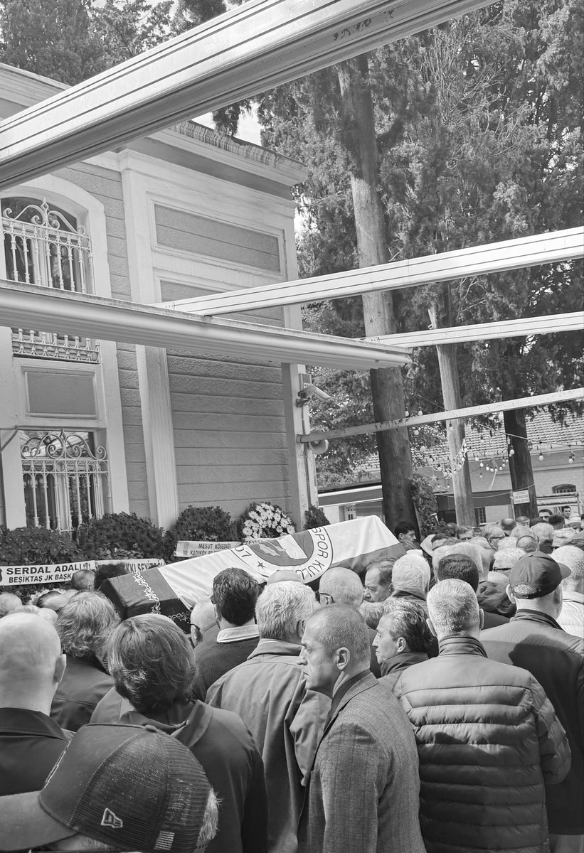 Faik Usta’ya son görevimizi yerine getirdik. 
Allah rahmet eylesin.