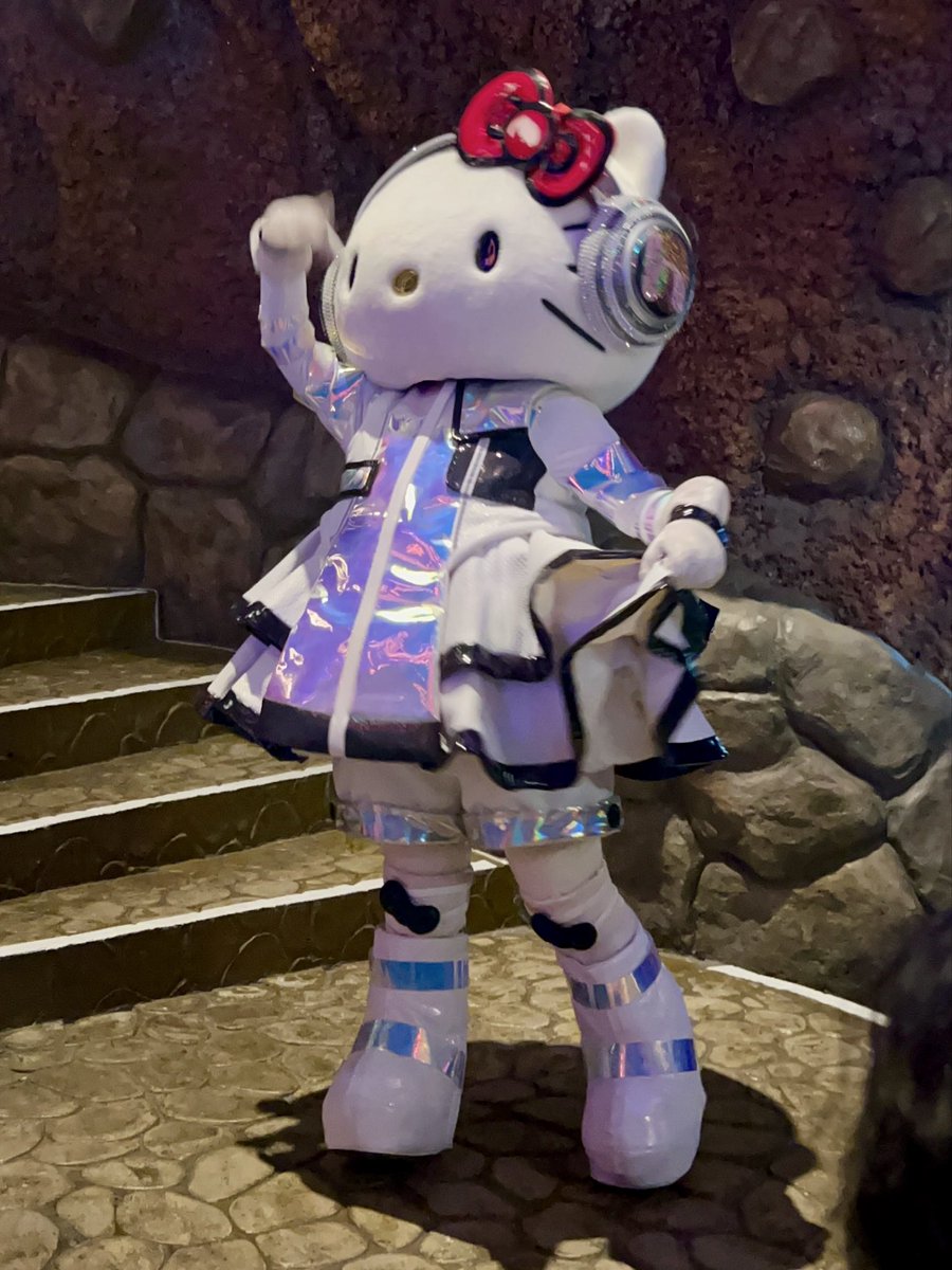 DJ kitty💕 #SPOOKYPUMPKIN2025