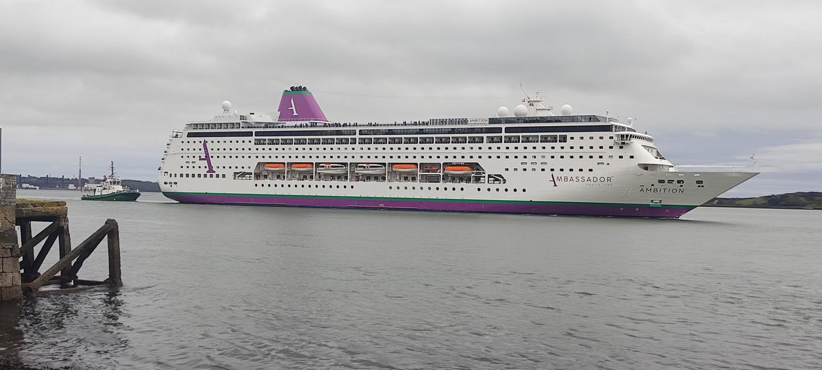 Welcome to the passengers and crew of Ambassador Cruise Line Ambition which has just arrived in Cobh.
Have a great visit.🚢