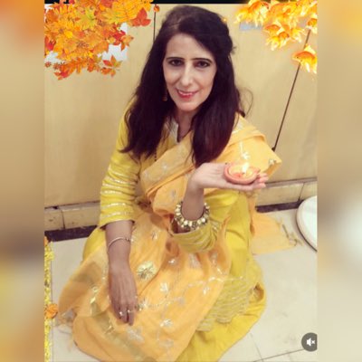 #NewProfilePic
लाभ पंचमी जिसे सौभाग्य पंचमी भी कहा जाता है, दिवाली के पांच दिन बाद मनाई जाती है
 यह एक बहुत ही शुभ दिन है जिसका अर्थ है 'लाभ' और 'सौभाग्य' की प्राप्ति।