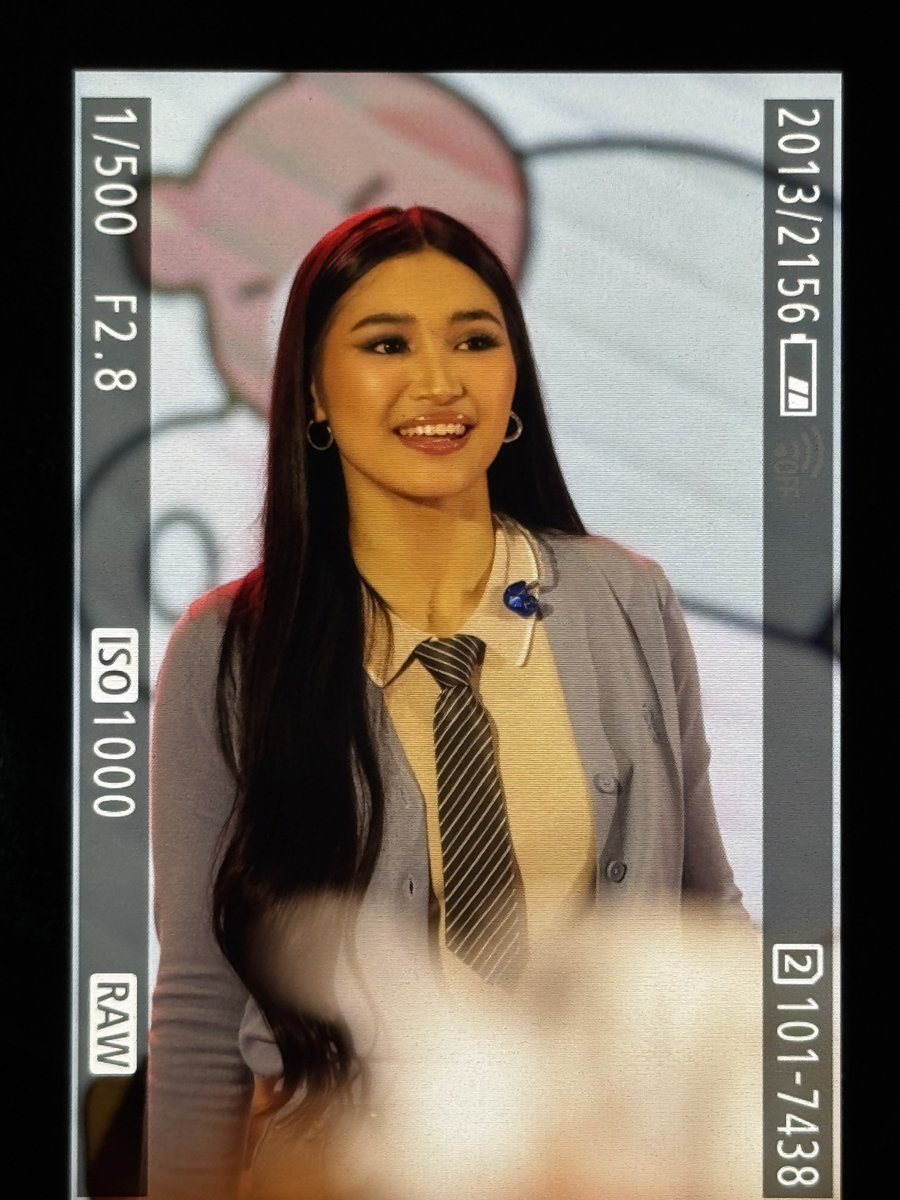 hallyupotter's tweet image. na para bang siya yung crush mo nung highschool tas ang bait bait niya sayo kaya akala mo gusto ka rin pero mabait lang pala talaga siya sa lahat