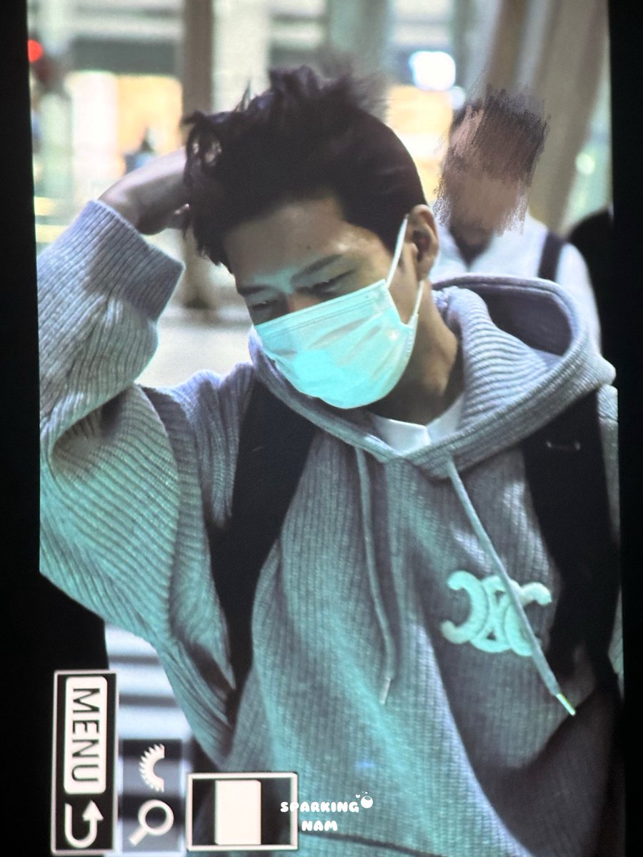 SparkingNam28's tweet photo. 251026 ICN
잘 쉬자ㅠㅠ👊🏻

#남우현 #우현 
#인피니트 #INFINITE 
#NamWooHyun #WooHyun https://t.co/qdCG6OsgHb