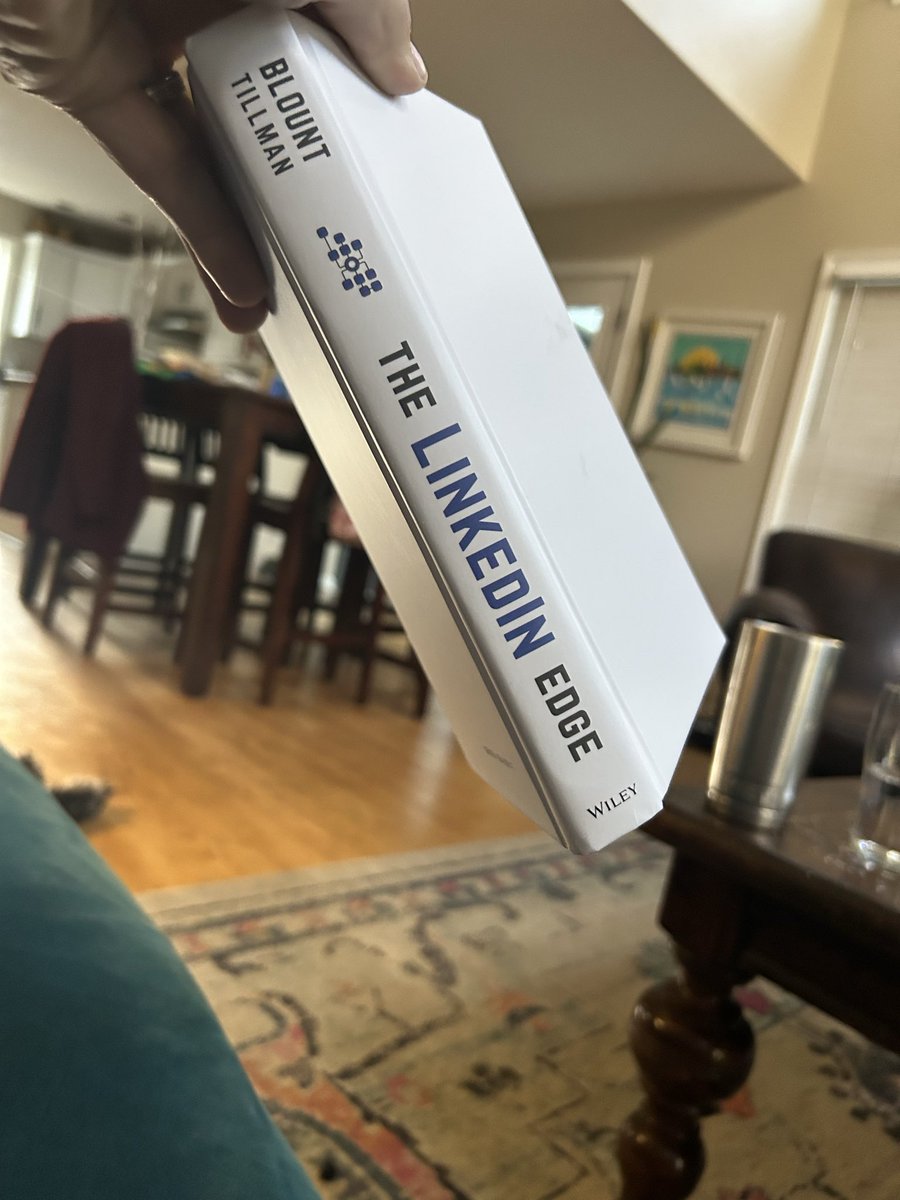 Sunday morning, coffee in hand, and cracking open <a href="/SalesGravy/">Jeb Blount</a> new book The LinkedIn Edge. Looking forward to the insights.

#TheLinkedInEdge #SundayReading #SalesLeadership #LinkedIn