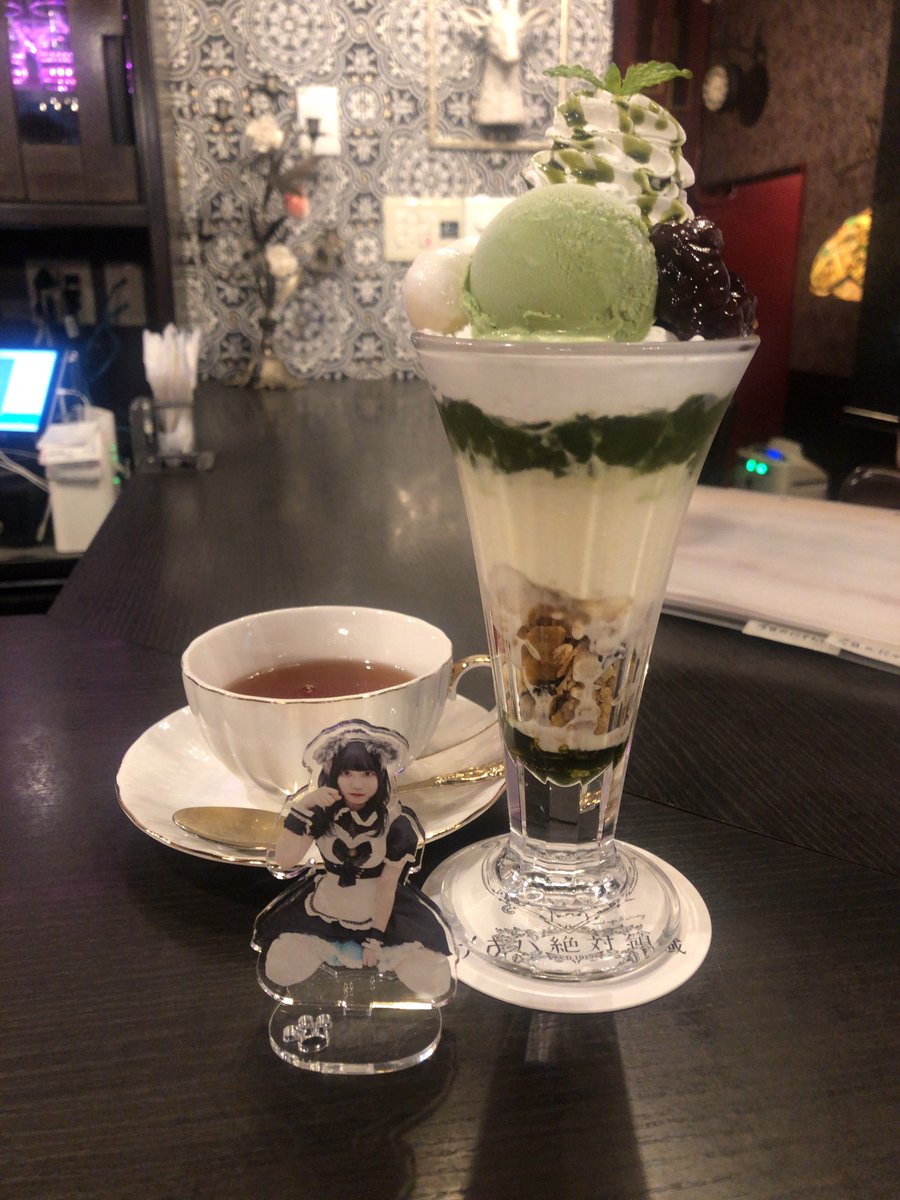 shiochapochan's tweet photo. 2025/10/26🥀☀️ 個人的周年❸

2号店開いててしかも好き🐈さんいてくれて最高！！楽しかった〜
まんまも店内も変わらず好きでした。 https://t.co/hGtbPuFJy8