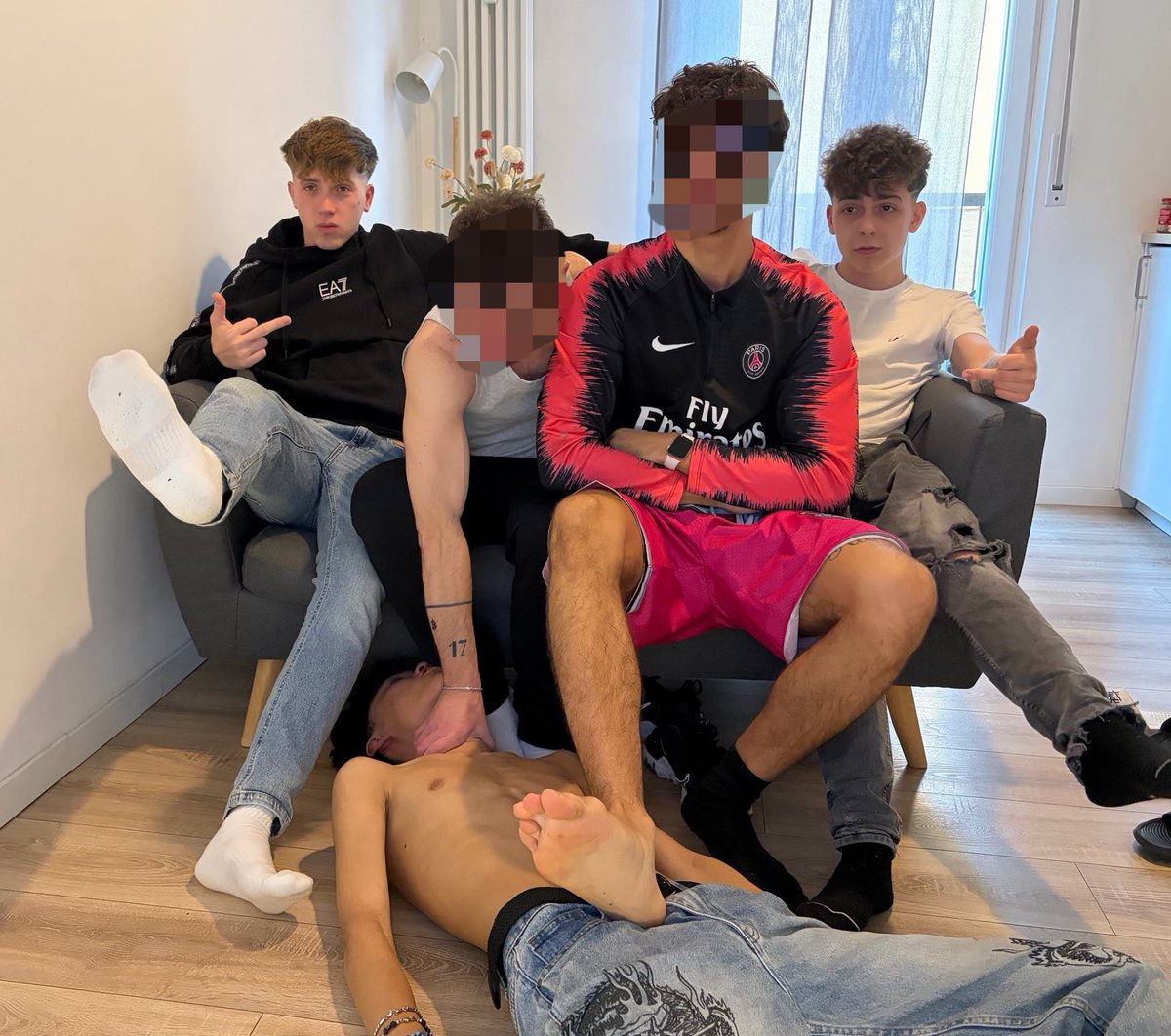 Sarlavhalar bilan cuckold porno rasmlar