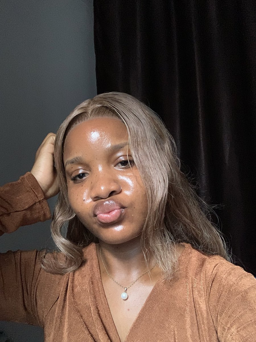 Christyandmore's tweet image. Happy Sundayyyy💕