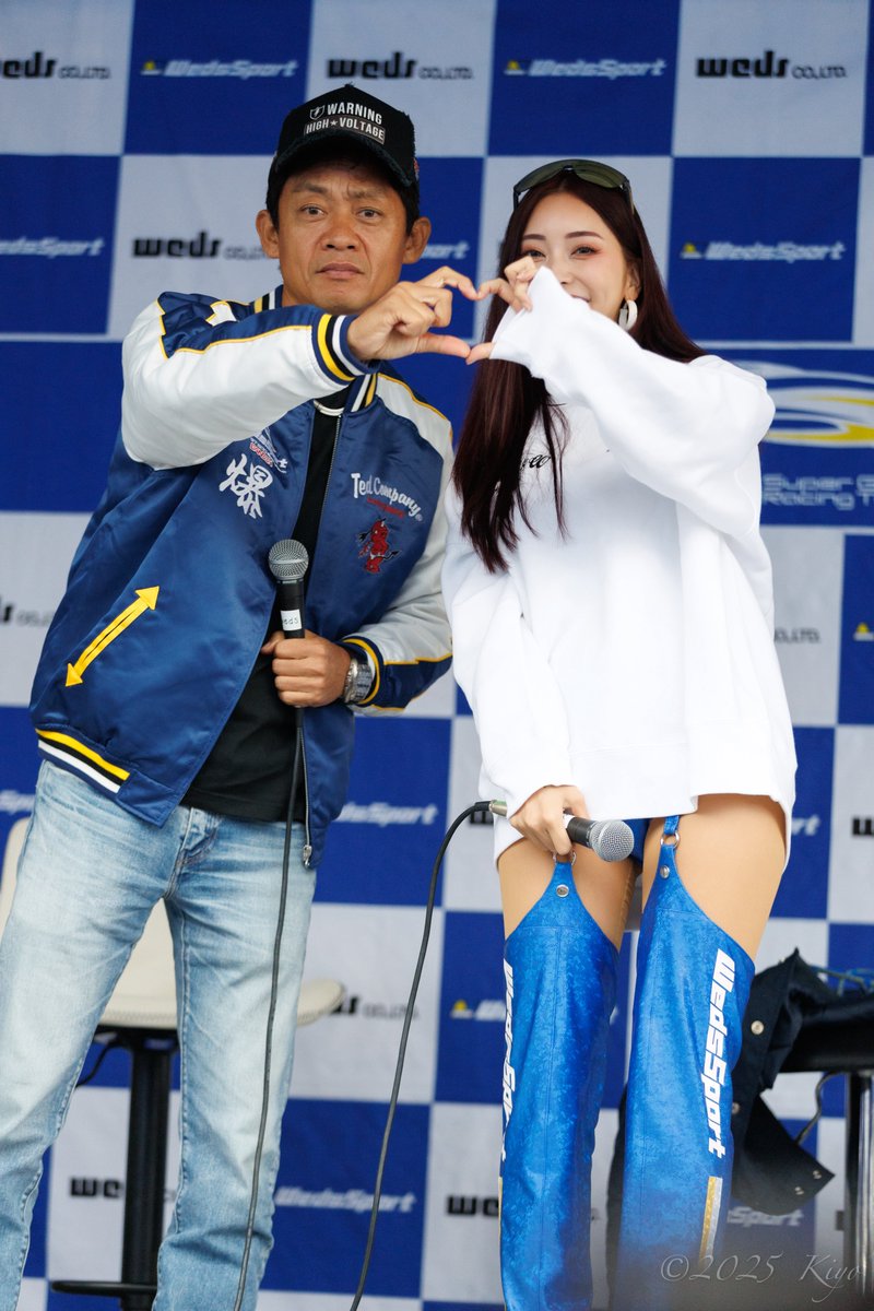 A プロフィール参照 距離感100 on X