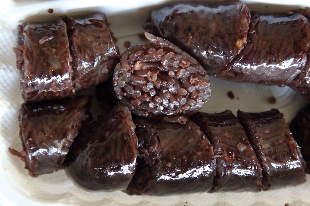 Pyongyang soondae, by Ma Youngae, at the recent Korean Harvest &amp; Multicultural Festival in Murray Hill, Queens, is one of my favorite local festival foods for eating some now, then tucking away some to eat later. Invariably, it's never much later.