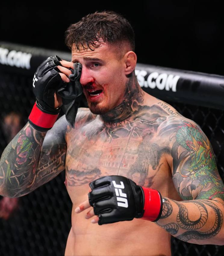 ROMBSPORTGAME's tweet photo. 🆕 Fresh update:
‼️ Medical staff have confirmed that Tom Aspinall did NOT suffer a serious eye injury 👁️
#UFC #UFC321 #Aspinall #Gane #MMA #FightNight #Octagon #InjuryUpdate #BreakingNews #CombatSports #ROMB https://t.co/QYualaMJrg