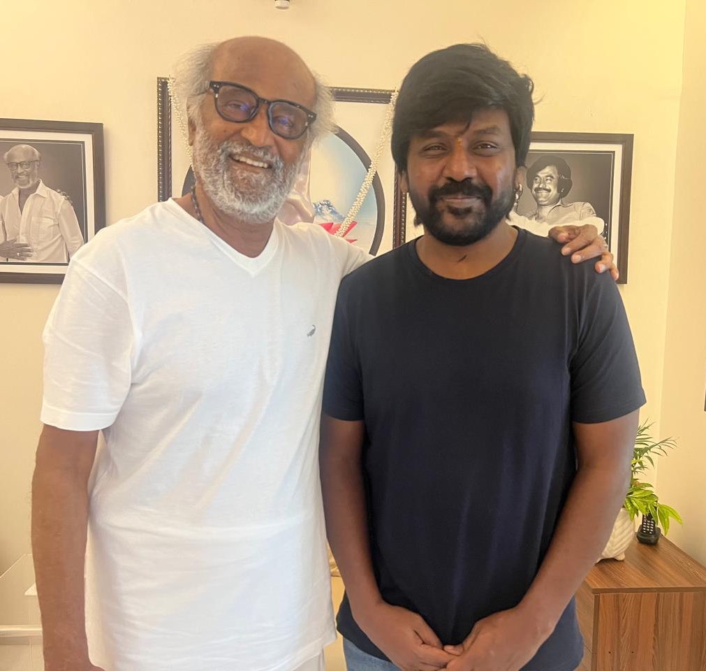 Raghava Lawrence (@offl_lawrence) on Twitter photo I’m so happy to have spent quality time with Thalaivar today after a few months. I truly cherish every moment I get to share with him.
#GuruveSaranam 🙏 I’m so happy to have spent quality time with Thalaivar today after a few months. I truly cherish every moment I get to share with him.
#GuruveSaranam 🙏