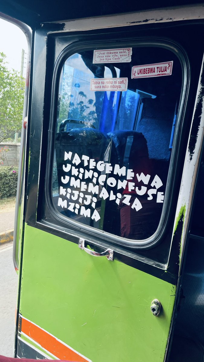 mwakawhat's tweet image.