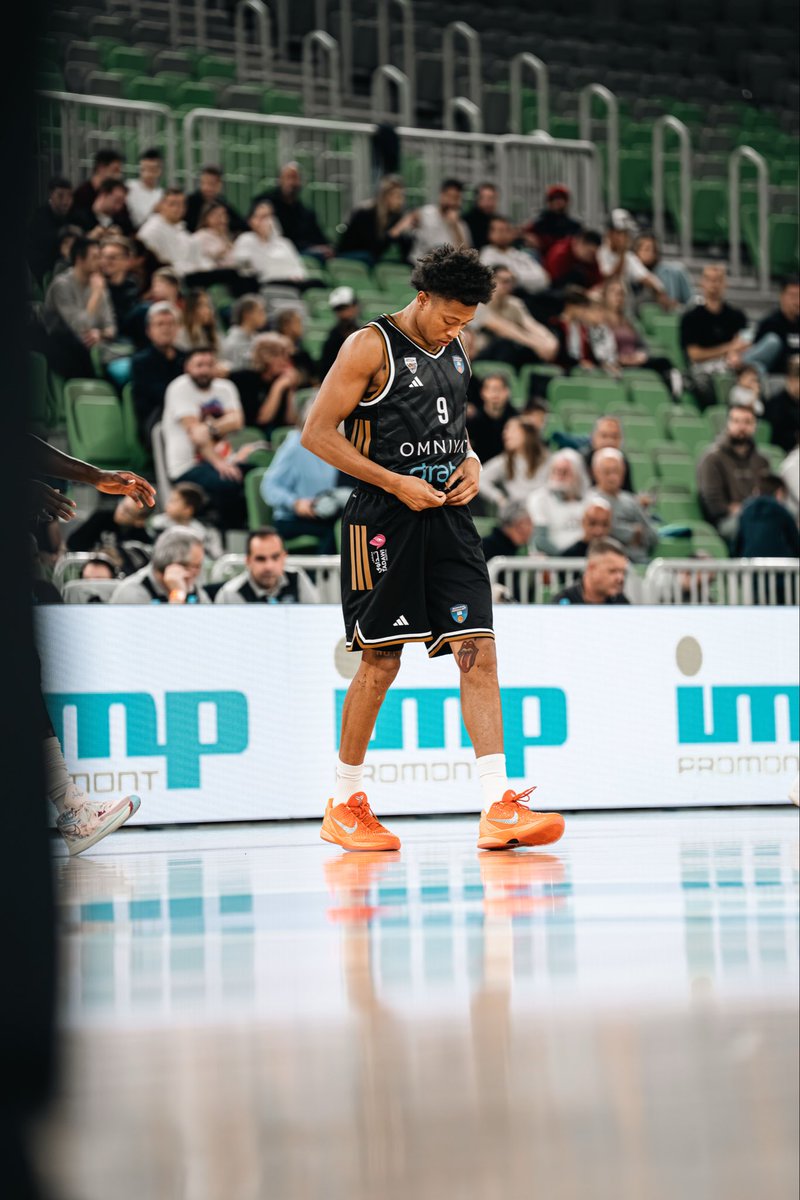 dubaibasket's tweet photo. Boogie making his debut 🔥 https://t.co/o23hXSVQt3
