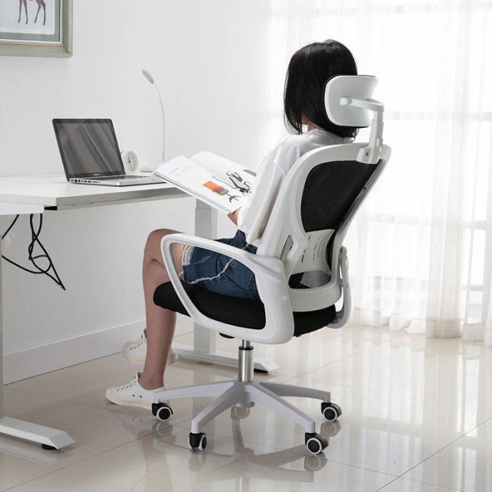 afrkml's tweet photo. #TIPS
Sobat jompo klo gamau tuanya cepet bungkuk, lakukan ini!
1. Duduk tegak, bahu rileks, & jgn condongin ke depan
2. Klo mampu, coba pake kursi ergonomis
3. Rutin stretching deh. Pas olahraga, sempetin latian gerakan "cat-cow" cobaa
4. Setiap 1–2 jam sekali saat duduk kerja, coba berdiri/jalan sebentar sambil stretching