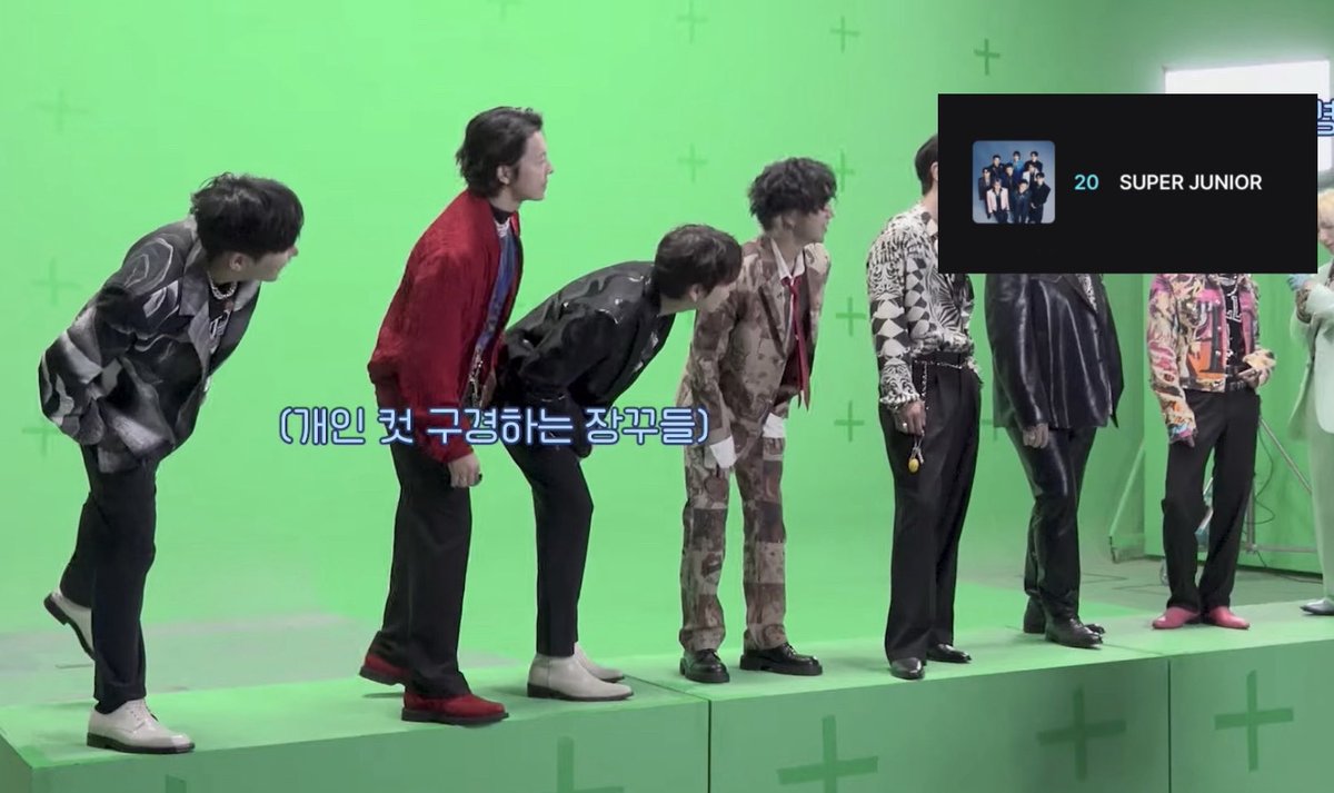 teuky_tocky's tweet photo. \オイ20位だってよ/
           \やべーな/             \すげー/
#2025MAMAVOTE #SUPERJUNIOR https://t.co/IU28xIAJqc