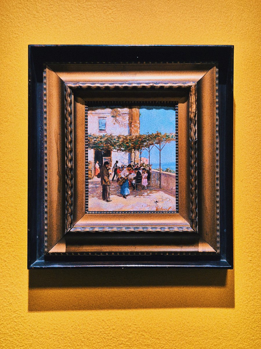 이탈리아 국립 카포디몬테 미술관 19세기 컬렉션. 눈에 확 띄는 회화가 있는 건 아니었기에 다소 밋밋한 느낌은 있었으나, 이 때문인지 관람객의 밀도가 낮어서 돌아 보기 쾌적하더라. 미디어 아트가 아닌 실재의 작품인 점, 큐레이팅이 곧잘 되어있던 점, 굿즈가 다양히 나온 점이 좋았다.