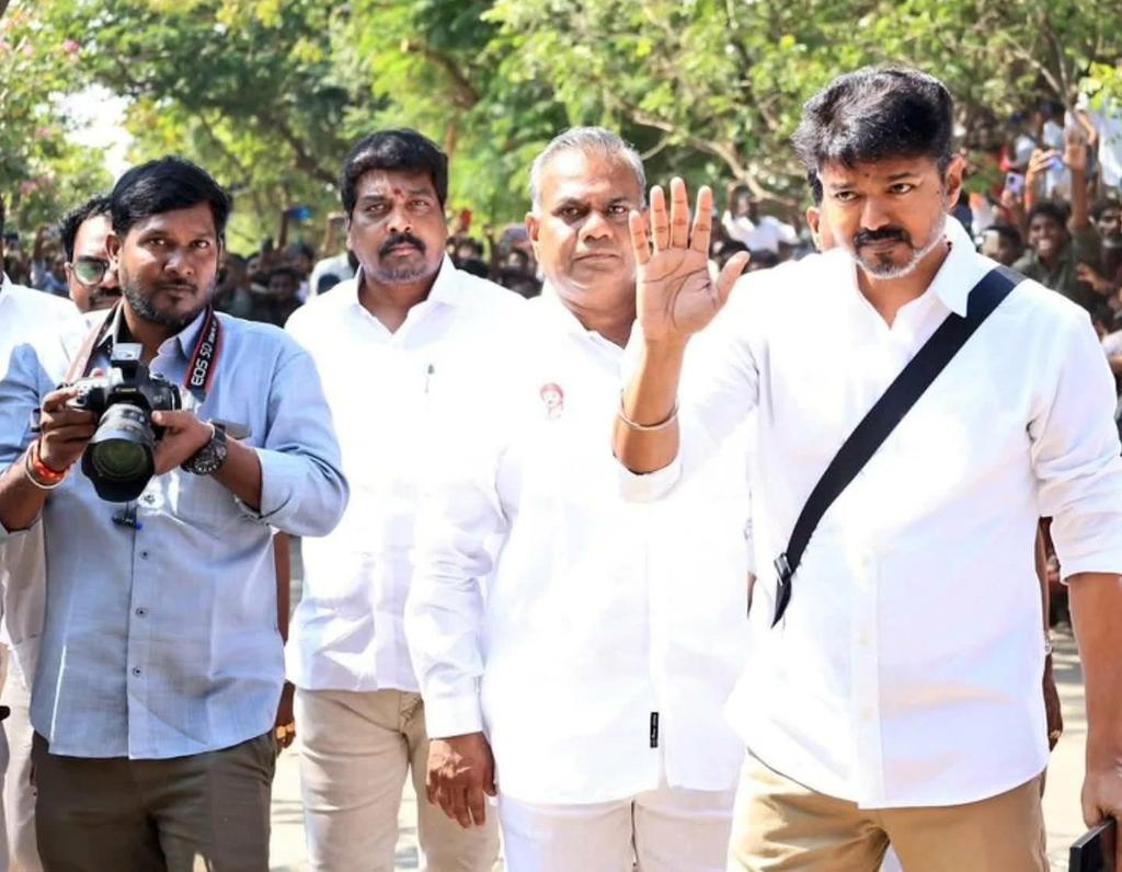 JDALEXtweets's tweet image. நாளை ✨ #தமிழகவெற்றிக்கழகம்