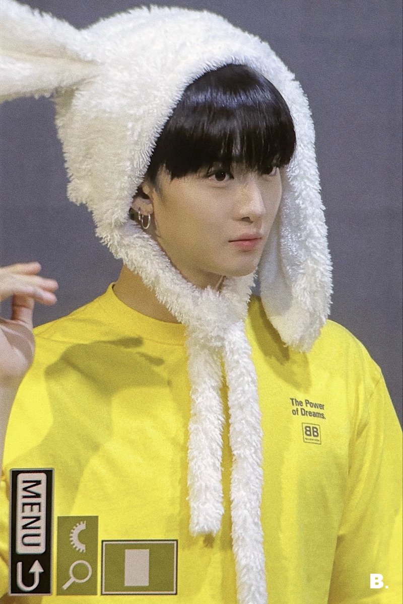 B. 비닷 tweet media