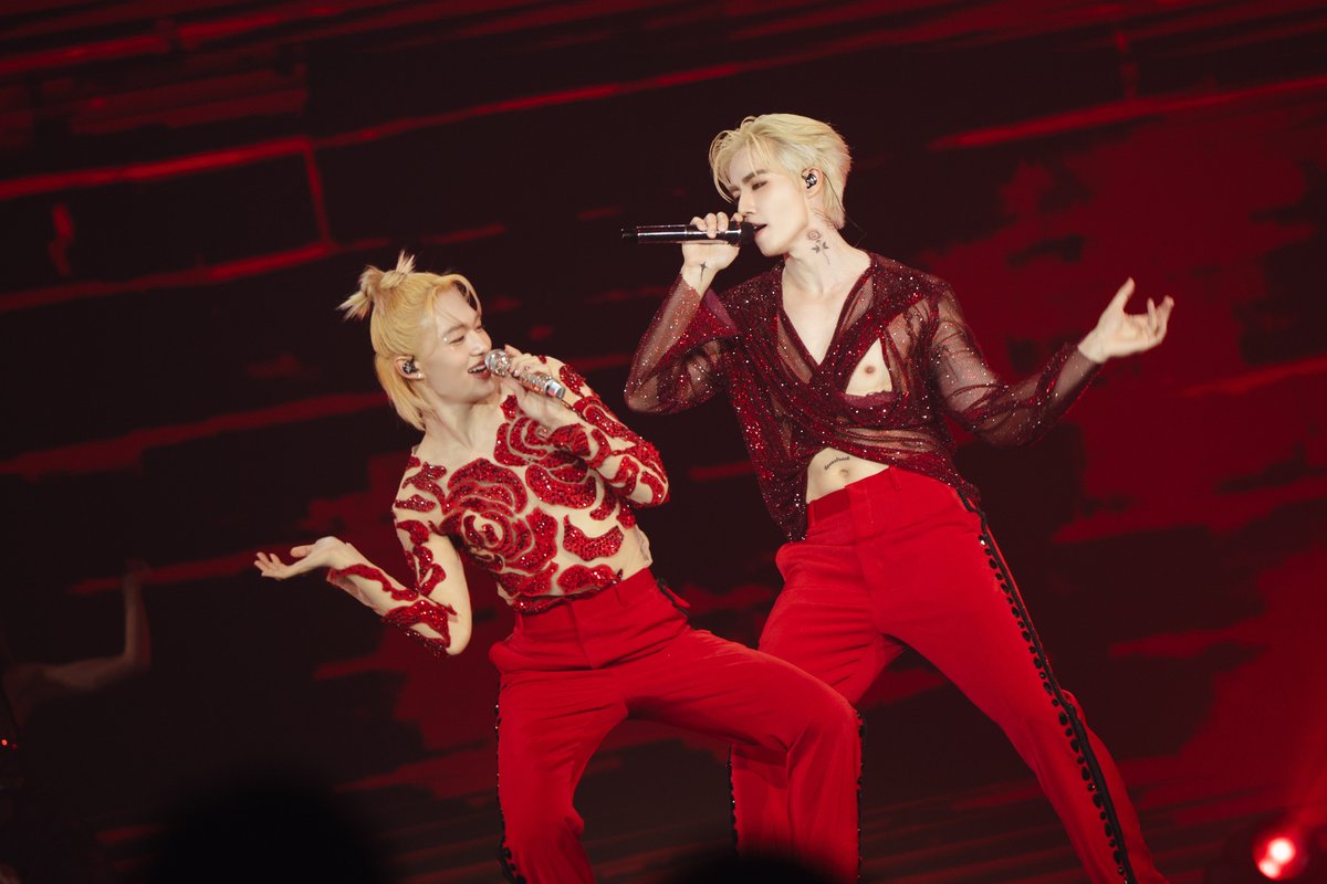 เสื้อลูกชั้น!!🫵🏻🤧🔥

ZEENUNEW 2ND CONCERT
#ZNNCrazyInLoveConcert
#ZeePruk <a href="/zee_pruk/">Z</a>