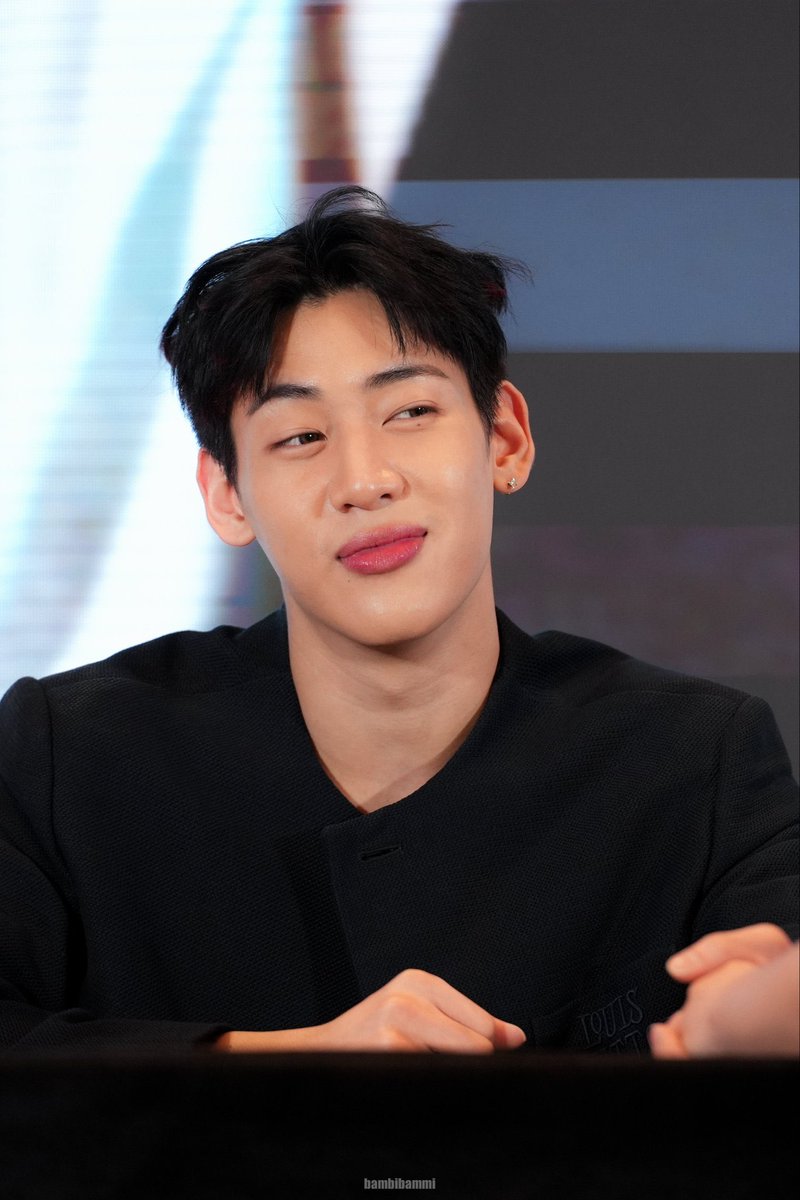 l3am97's tweet photo. รีวิวเชียงใหม่ 
สุดหล่อพราวมาก หล่อมากกก 🥹

#BamBamFansignCHIANGMAI
@BamBam1A #BamBam https://t.co/tpfVcY1fNs