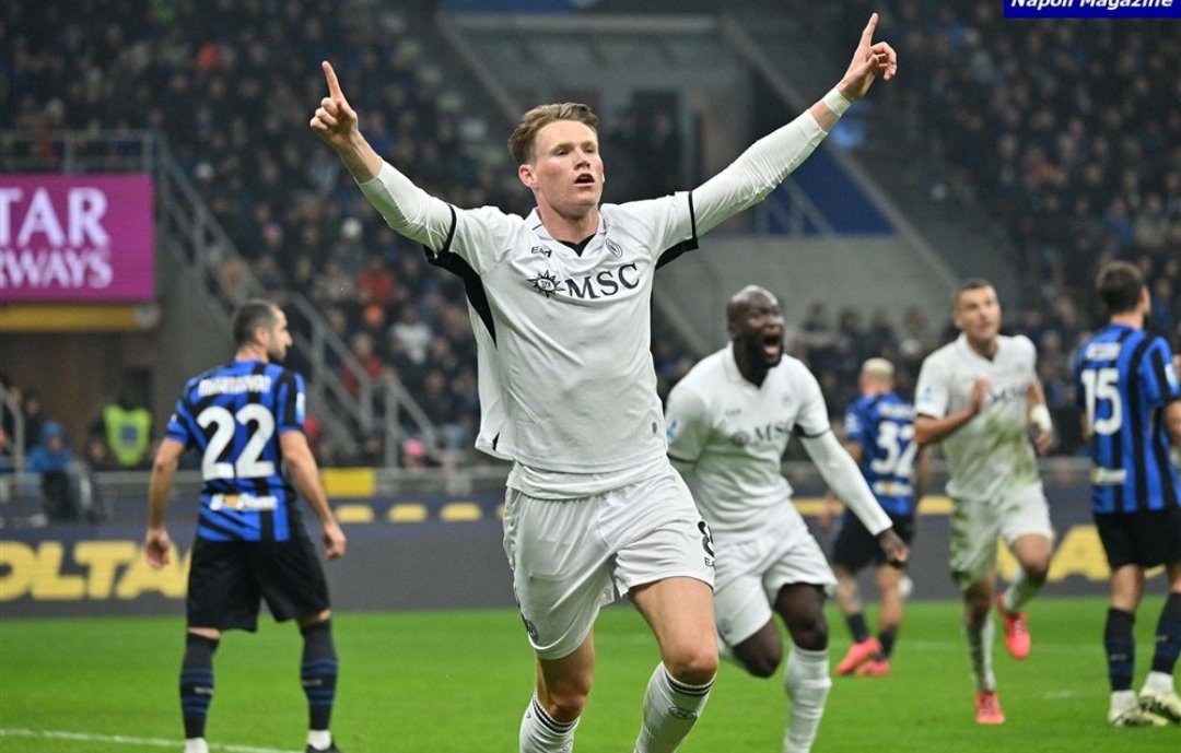 blackrosesvfede's tweet photo. Sempre troppo facile contro l'Empoli 🥱 https://t.co/vbGXwtICr0