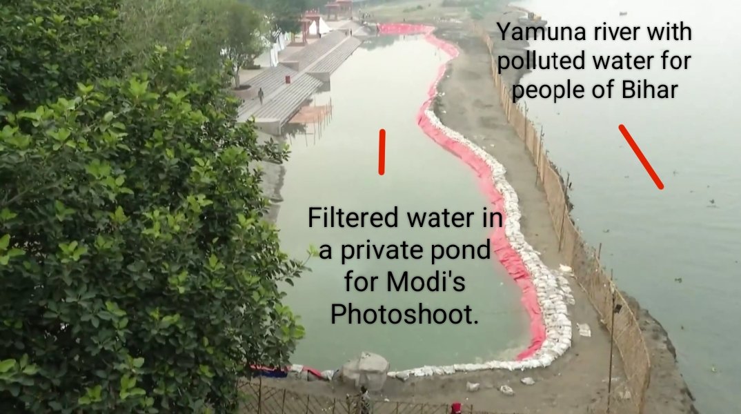 mohitlaws's tweet image. These pictures are enough to prove that the BJP is never going to solve the issue of pollution & the filthy water of Yamuna river.