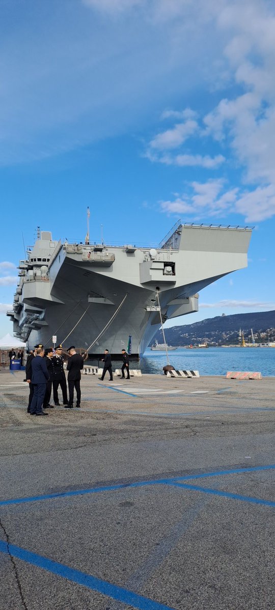 Lorenzo Gaetani (@lorenzogaetani5) on Twitter photo Nave trieste <a href="/ItalianNavy/">Marina Militare</a> Nave trieste <a href="/ItalianNavy/">Marina Militare</a>
