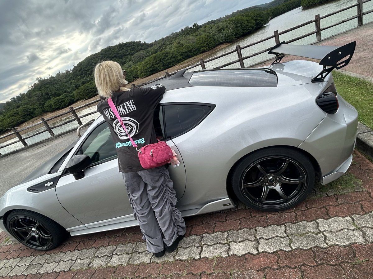 user_bページ GUEST on X