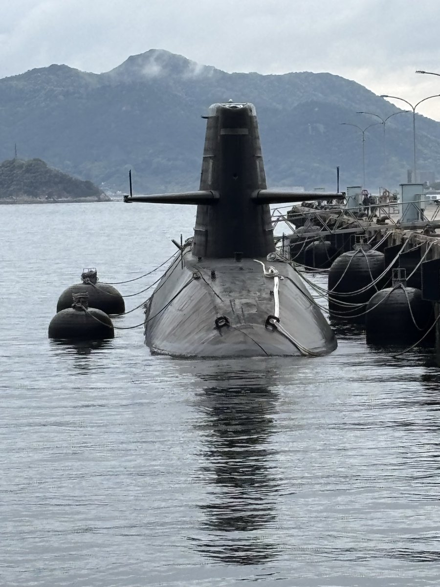 映画鑑賞🎬

「沈黙の艦隊」
『北極海大海戦』を観た⚓️⛴️

戦艦やまと
魚雷発射ー！🔥

北極海の緊張、艦長の覚悟
大沢たかおさんかっこよすぎ❣️

#沈黙の艦隊 #北極海大海戦
#いつかの潜水艦