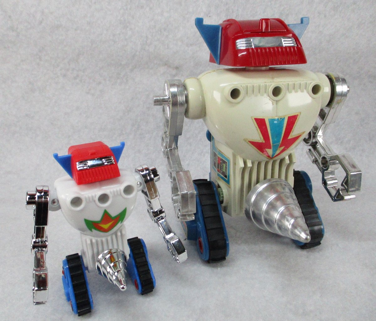 にゃんたん　アンタイトル Momo x Okarun 😳 #ダンダダン #dandadan #dandadanmanga