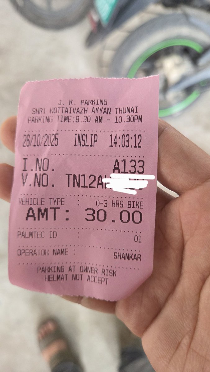 SyedAkmalazim's tweet photo. Hey @atherenergy why does your ather grid at jp parking, t nagar chennai demand additional parking fee of 30 bucks when your app says that parking is free? https://t.co/knaWwcgLQM