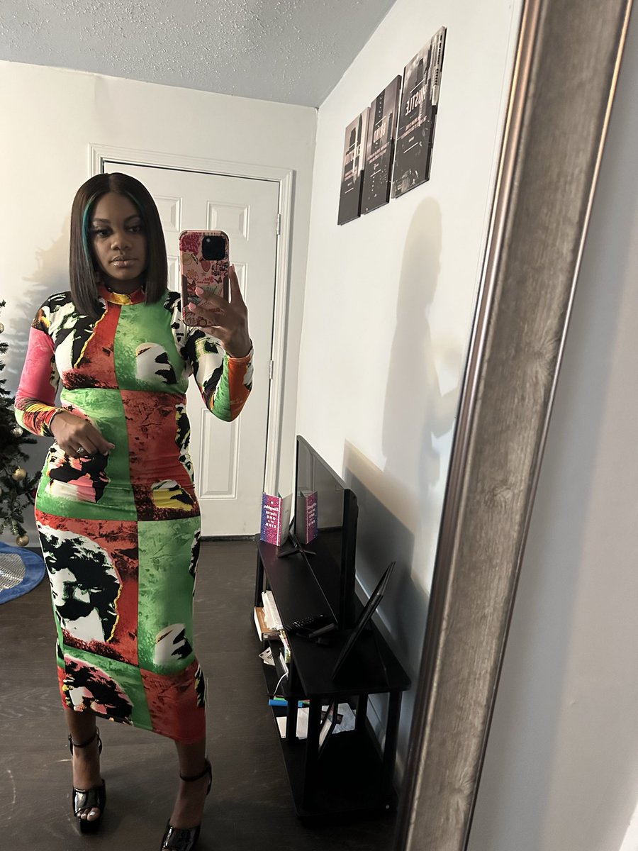Lashay95B's tweet photo. https://t.co/dlKeKtHzDO