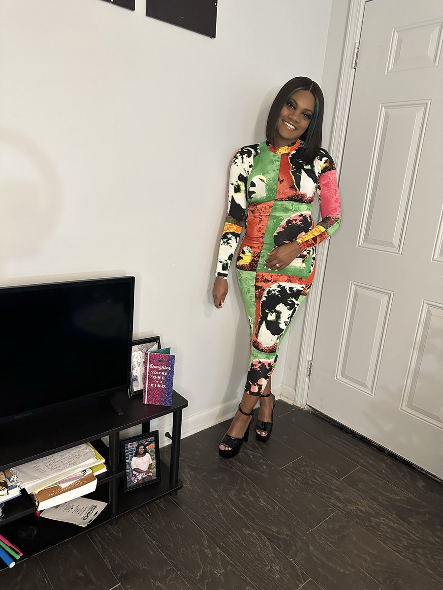 Lashay95B's tweet photo. https://t.co/dlKeKtHzDO