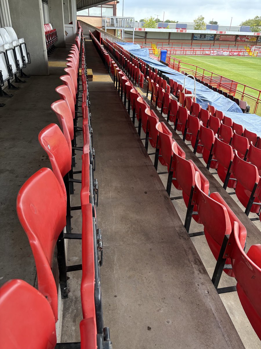 Bryan1dfc's tweet image. This is what you can do, this football club lives because of everyone who works and supports it, I will alt be proud of it ❤️