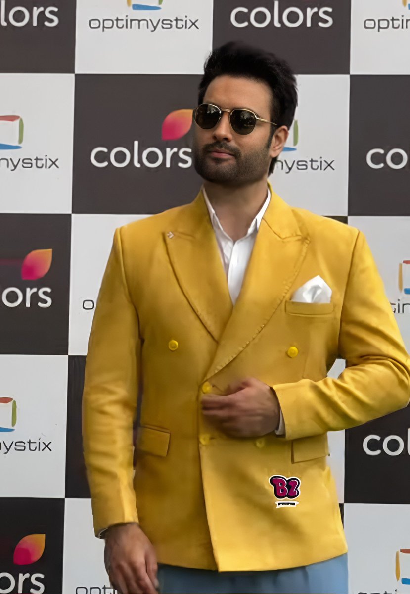 here_tinni's tweet image. Someone pinch me please, I must be dreaming😭❤️

#VivianDsena 
#VDians 
#BiggBoss19