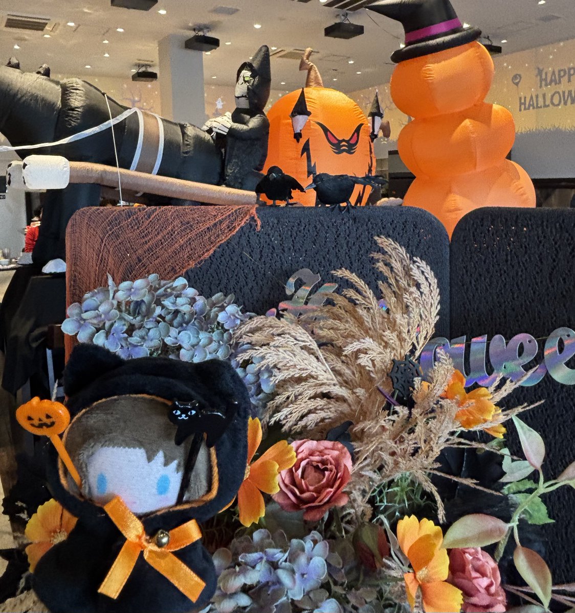 🎃今年もぬいちゃんたちとハロウィンのアフタヌーンティーに行ってきました😈🐈‍⬛
とても美味しかったです☺️まんぞく👻