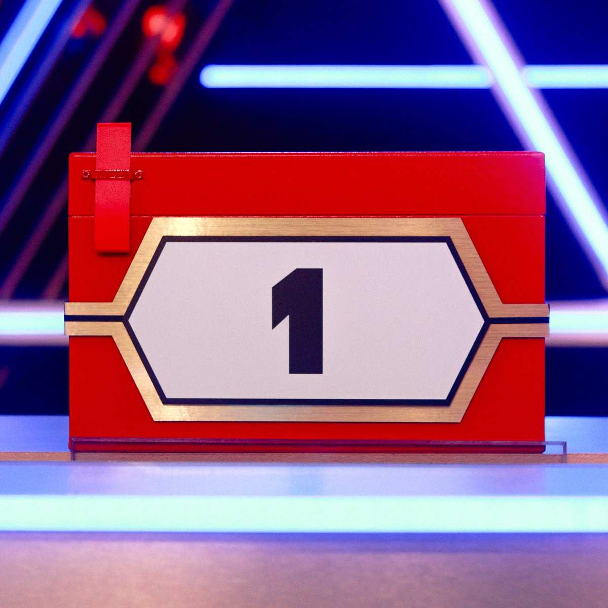 The wait is nearly over… Tomorrow at 4pm on @itv, Deal or No Deal is BACK with a brand new series! Who’s brave enough to take on The Banker?