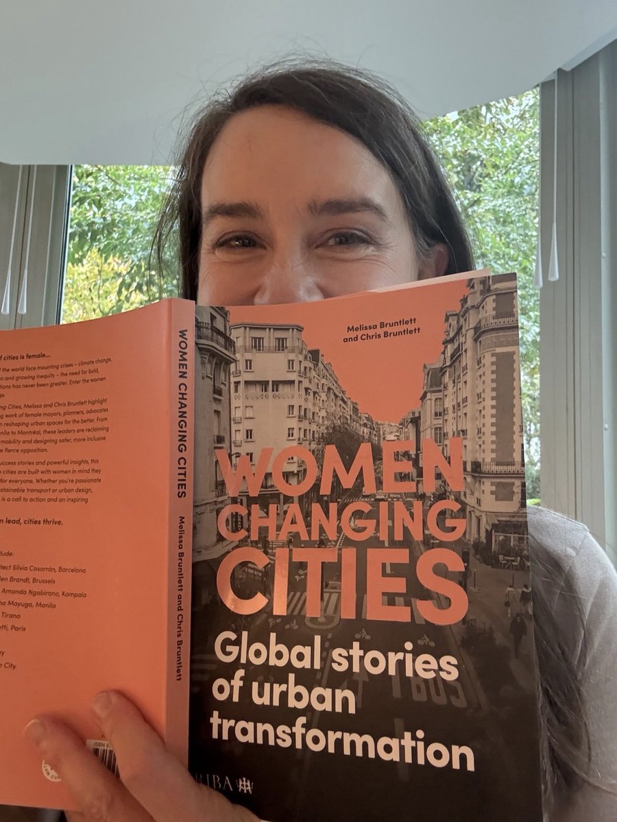 modacitylife's tweet photo. Nothing fills us with more pride than scrolling social media and spotting copies of #WomenChangingCities with readers across the globe.
We rely heavily on word-of-mouth, so if you’ve read it, please tell a friend and write a review for Goodreads, Amazon, or Google Books. Thanks! https://t.co/4e5y1775wH