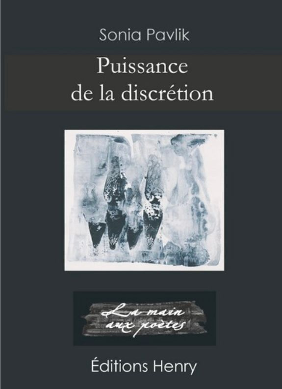 singulars_fr's tweet photo. Poésie – comme on dirait roman – « d’apprentissage« , manifeste féministe, ode au vivant… un même élan vital, un même feu parcourent les pages de Puissance de la discrétion, le premier recueil de poésie de Sonia Pavlik (Editions Henry).
Les mots dansent, déferlent pour Anne-Soph https://t.co/6YBQS73P8j