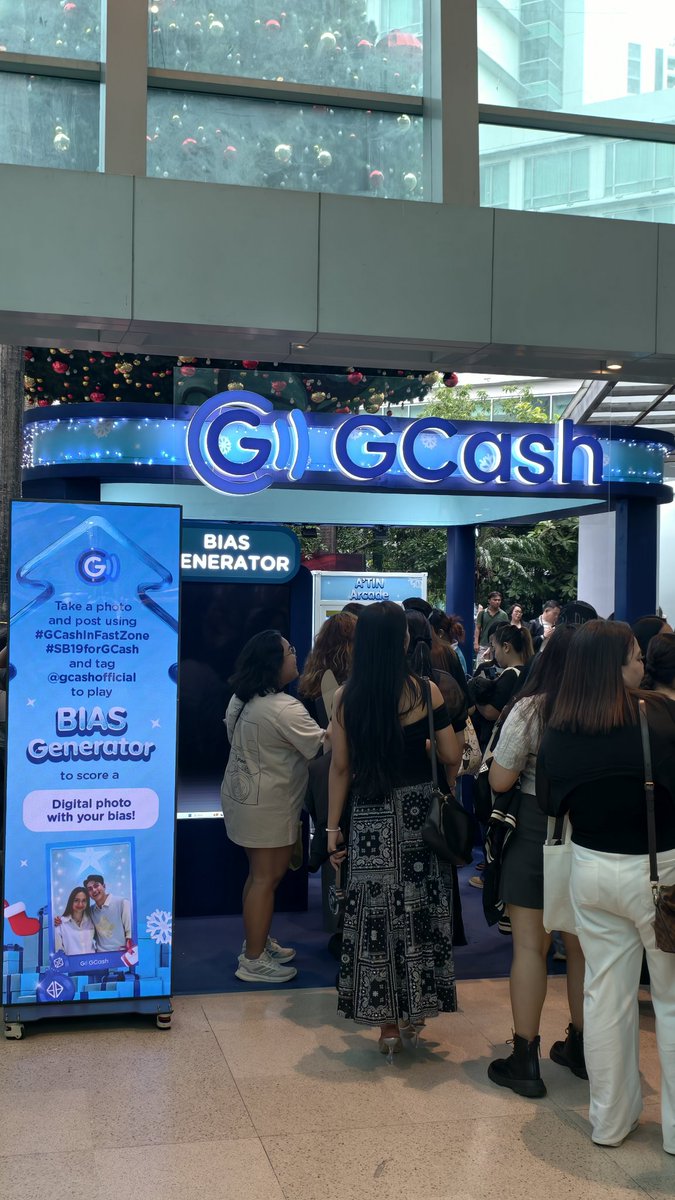 Still in full swing to know your bias!
Drop by the Gcash booth before heading inside. 🤍

SB19 BACK IN ARANETA
<a href="/SB19Official/">SB19 Official</a> #SB19
#JOSHCULLEN #SB19_JOSH
#SB197thAnniversary
#GCashInFastZone #SB19ForGCash