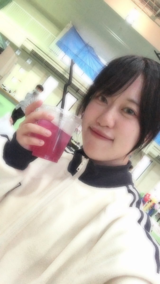 _ayau_9's tweet photo. 悪天候の中皆様お疲れ様でした(*^^*)
屋内の画像しかありませんが、野外ステージも盛り上がってましたよ(ง°̀ﾛ°́)ง

また次のライブでお会いしましょう♬.*ﾟ

#八十里越フェス
#八十里越ハロウィン https://t.co/0RjZMp8VUt