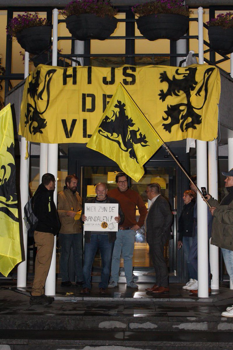 Voorpost tweet media