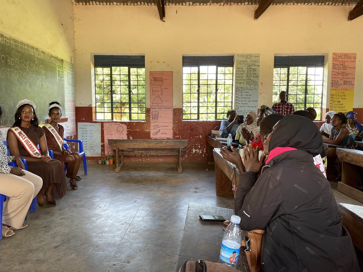 GHI_Network's tweet image. Yesterday, @GHI_Network &amp;amp; @MissUgandaFdn sensitized leaders at Vvumba COU on the impact of GBV on families &amp;amp; communities. We&apos;re proud of the leaders who committed to taking the conversation further to their communities &amp;amp; families. Together, let&apos;s #EndGBV