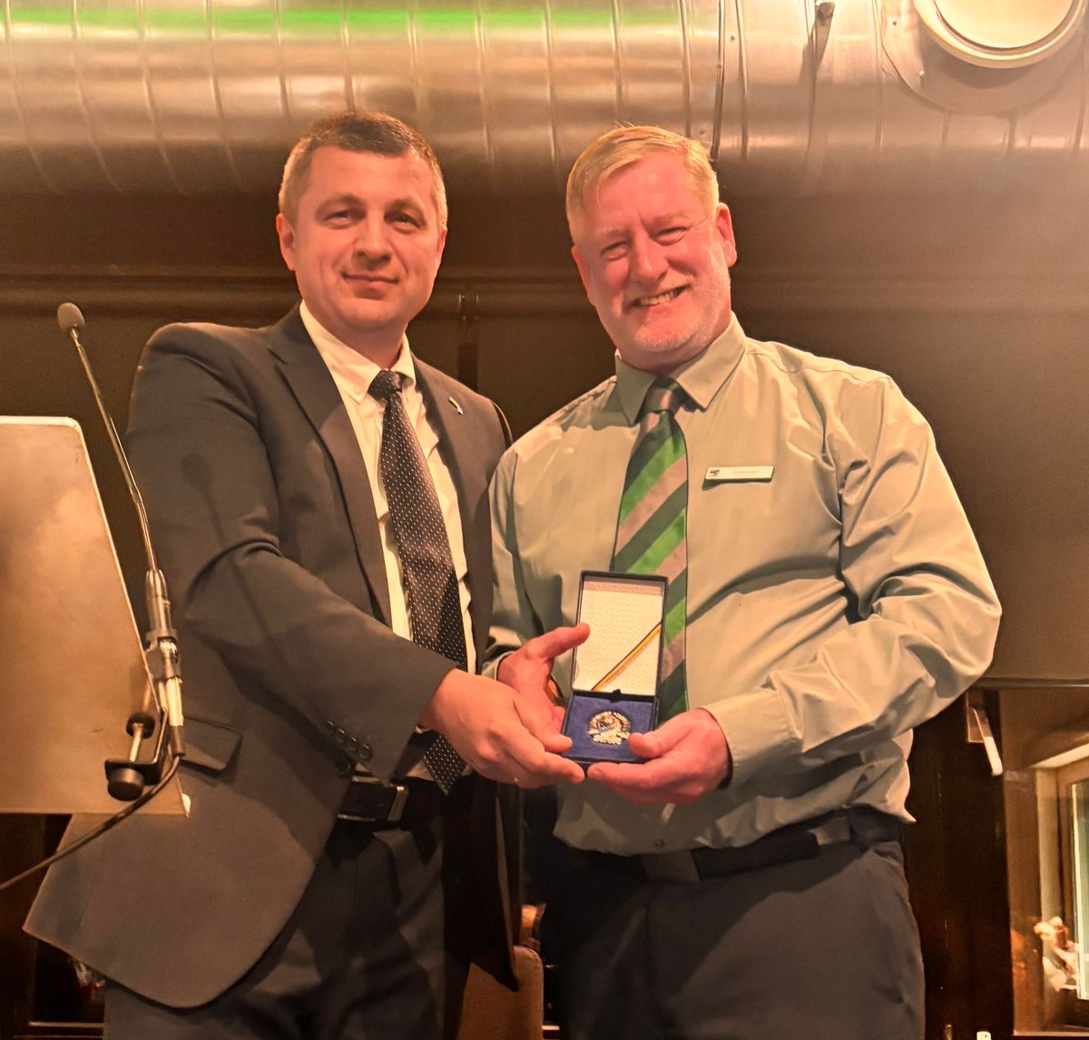 DniproKids's tweet image. Dnipro Kids were very proud to have received recognition of our work by the Association of Football in Kyiv at our 20th Anniversary Charity Dinner at Easter Road Stadium last week. A huge thank you to Ukrainian Consul Andrii Madzianovskyi for attending and presenting the award.