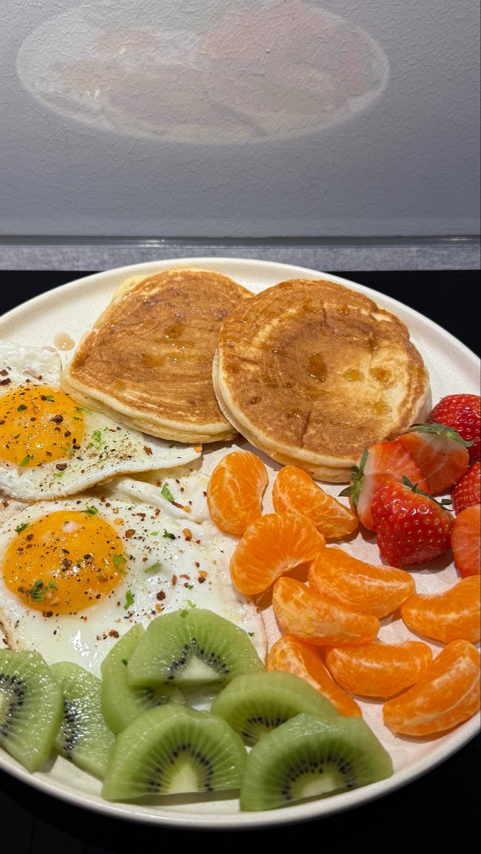 prettymummy_CR's tweet photo. Easy morning energy… 🤍
#CookingWithHappiness https://t.co/5NlcwBKlbC