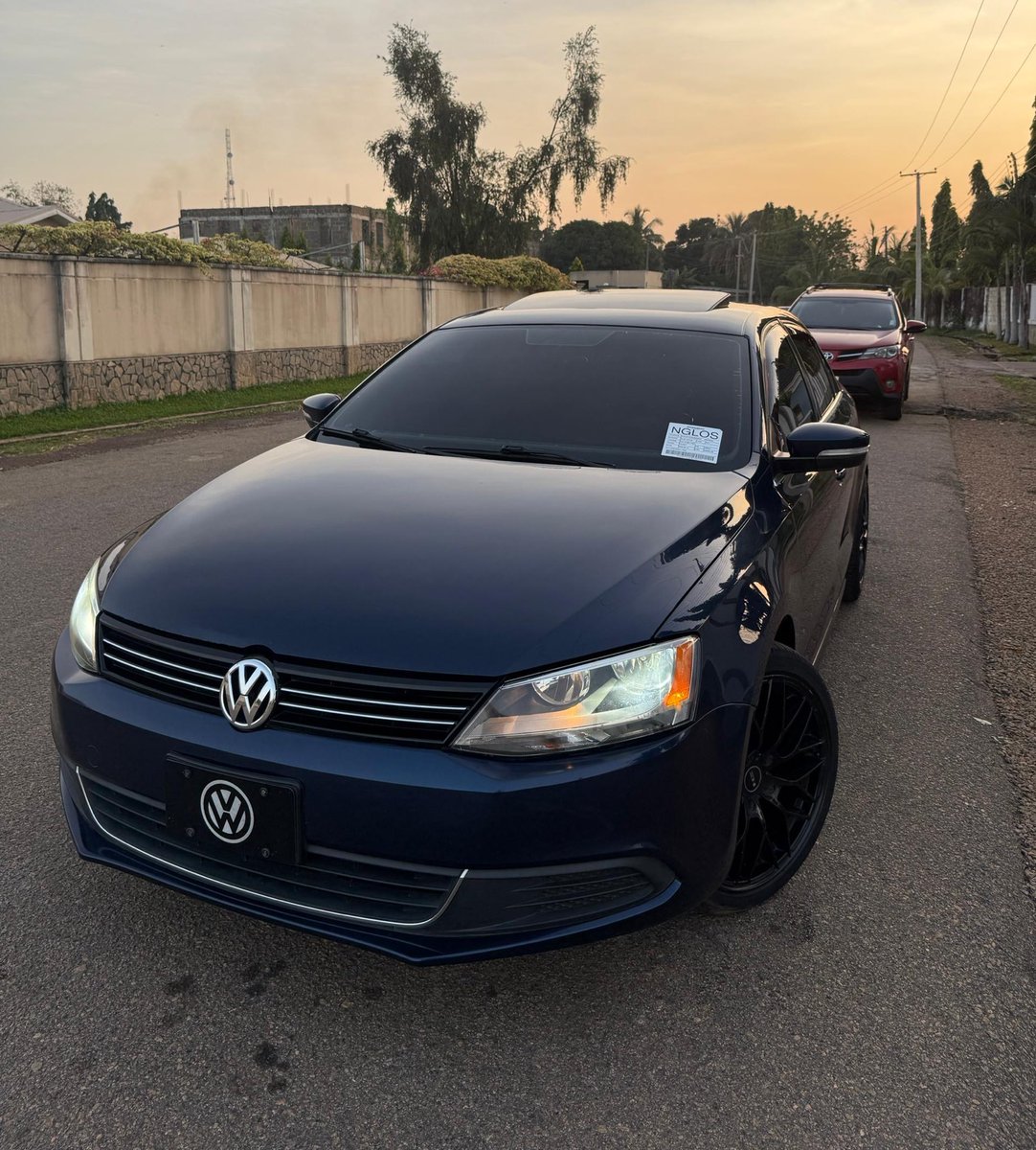mainaco_autosng's tweet photo. EXTREMELY CLEAN FOREIGN USED VOLKSWAGEN JETTA 2013 MODEL FIRST BODY
PRICE 13.5M
LOCATION KADUNA
07039965290/ 09079831145
Kebbi O Allah Acheampong Tamale #dijalsback #WKC https://t.co/IMlJpCDZrX