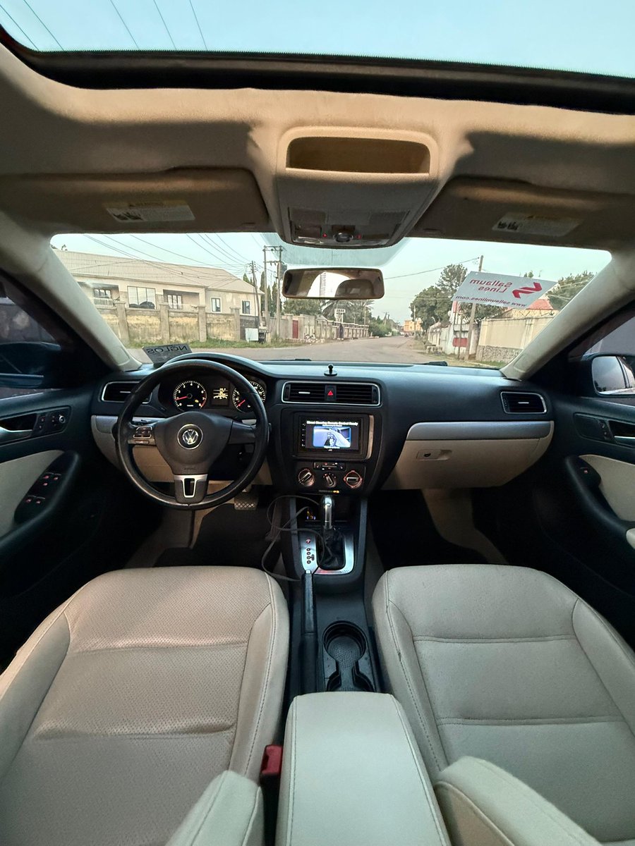 mainaco_autosng's tweet photo. EXTREMELY CLEAN FOREIGN USED VOLKSWAGEN JETTA 2013 MODEL FIRST BODY
PRICE 13.5M
LOCATION KADUNA
07039965290/ 09079831145
Kebbi O Allah Acheampong Tamale #dijalsback #WKC https://t.co/IMlJpCDZrX