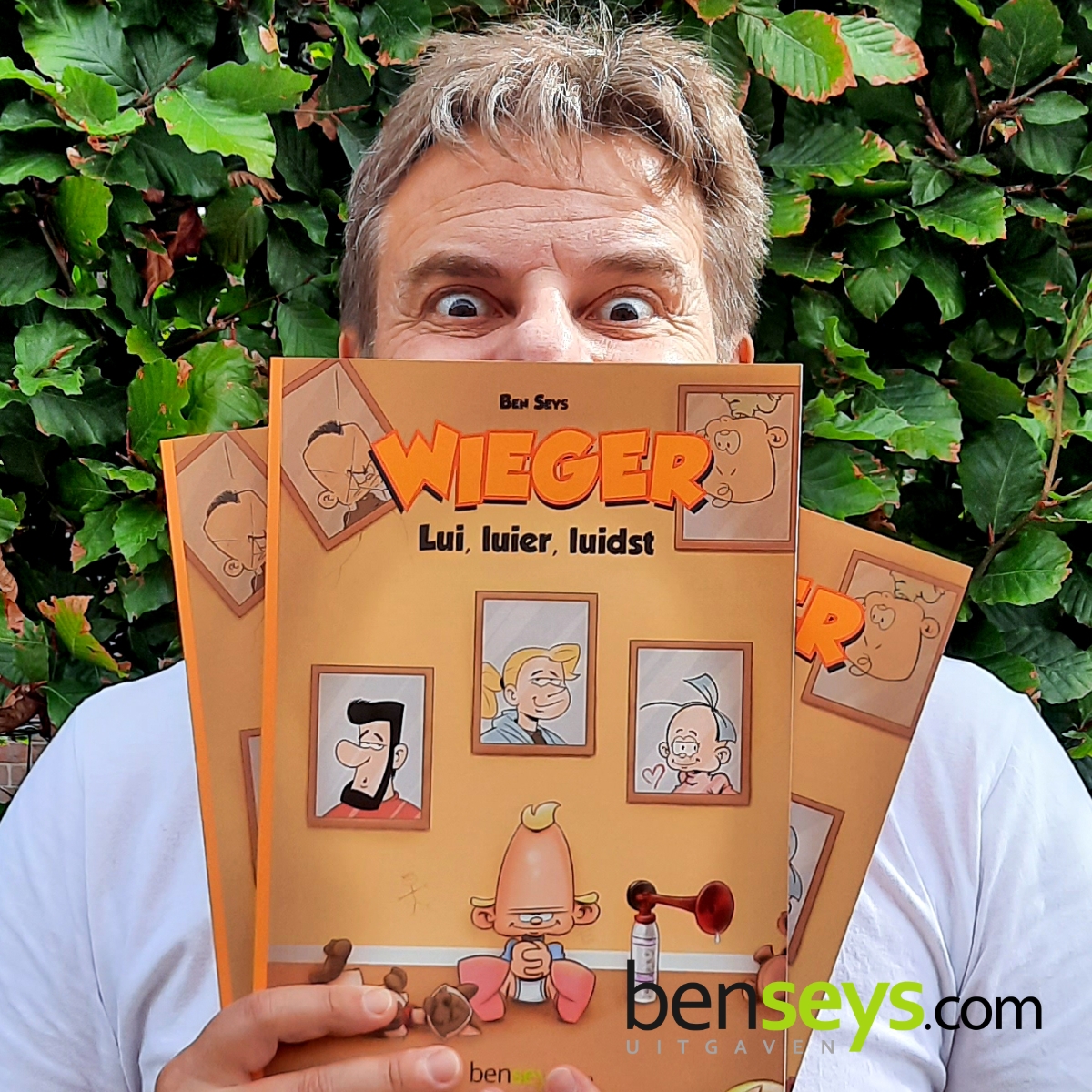 Al in de boekhandel geweest? 

Vergeet niet dat Wieger 01, Lui, luier, luidst nu verkrijgbaar is! 

Ga langs bij je favoriete boekhandel en haal een dosis humor in huis.

#Wieger #NieuwAlbum #Stripwinkel #Strip #Boekhandel #NieuwBoek #Striplancering #LuiLuierLuidst #BenSeys