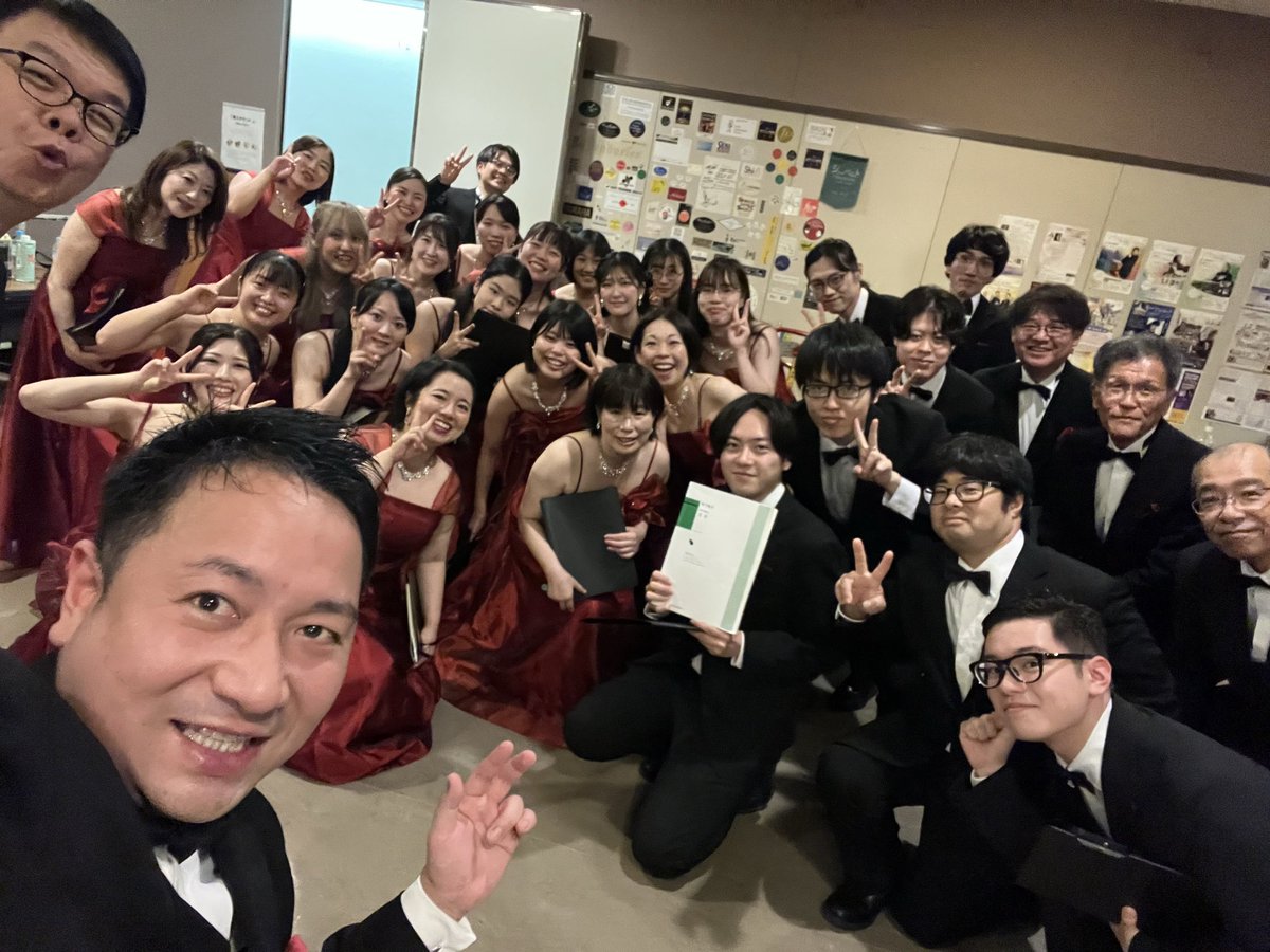 choeur_chene's tweet photo. 演奏終了しました！
お聞きくださった皆さま、ありがとうございました🙇‍♀️✨✨ https://t.co/c0Q3wFMSfW