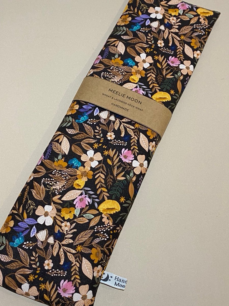 meeliemoon's tweet photo. Grab yourself a bargain 20% off in my Etsy shop on wheat bags! #ukgiftam #ukgifthour #etsyuk #shopindie https://t.co/ppnmZxiBQY warm in the microwave and place on sore and achy muscles and joints #wheatbag #soreshoulders #tightneck #lavender https://t.co/S7FqFLC4by